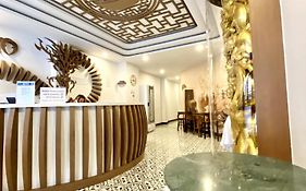 Sunray Beach Hotel Patong